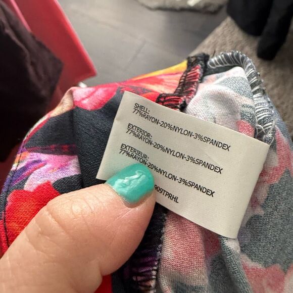 Lena Gabrielle Women’s 8 Floral Ankle Pants New - Picture 6 of 6